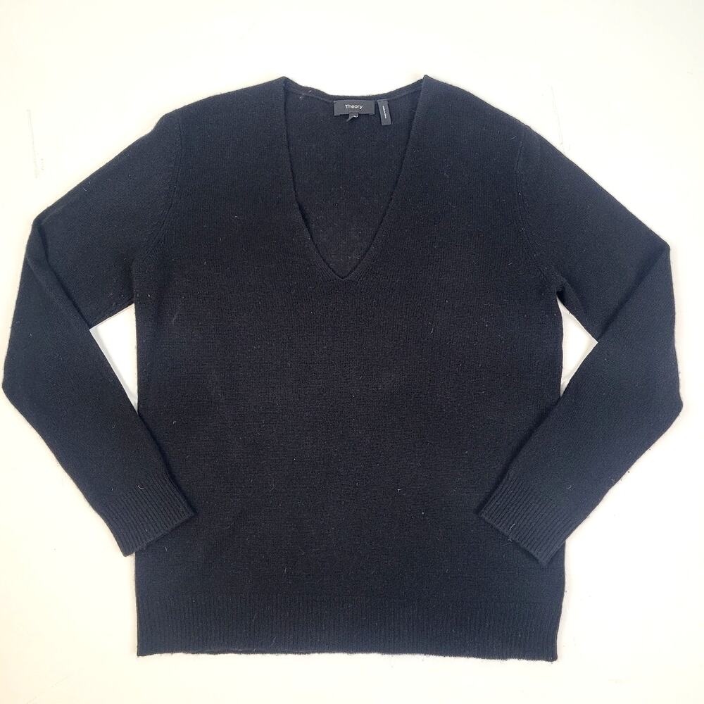 Theory Black 100% Cashmere V-Neck Sweater Relaxed Pullover Fit Women's Sz M